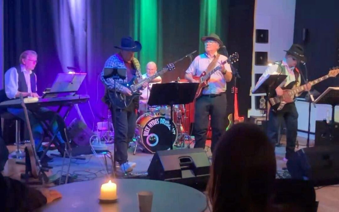 Musik & Dans i Haurum Aktivitetshus d. 21 November 2025